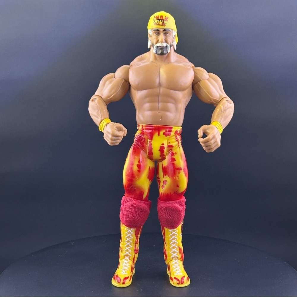 Jakks WWE Classic Superstars 12 “Hollywood” Hulk Hogan Wrestling Figure 2006 WWF